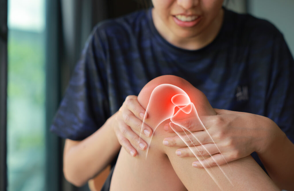Knee examined for early signs of cartilage damage during an orthopedic assessment